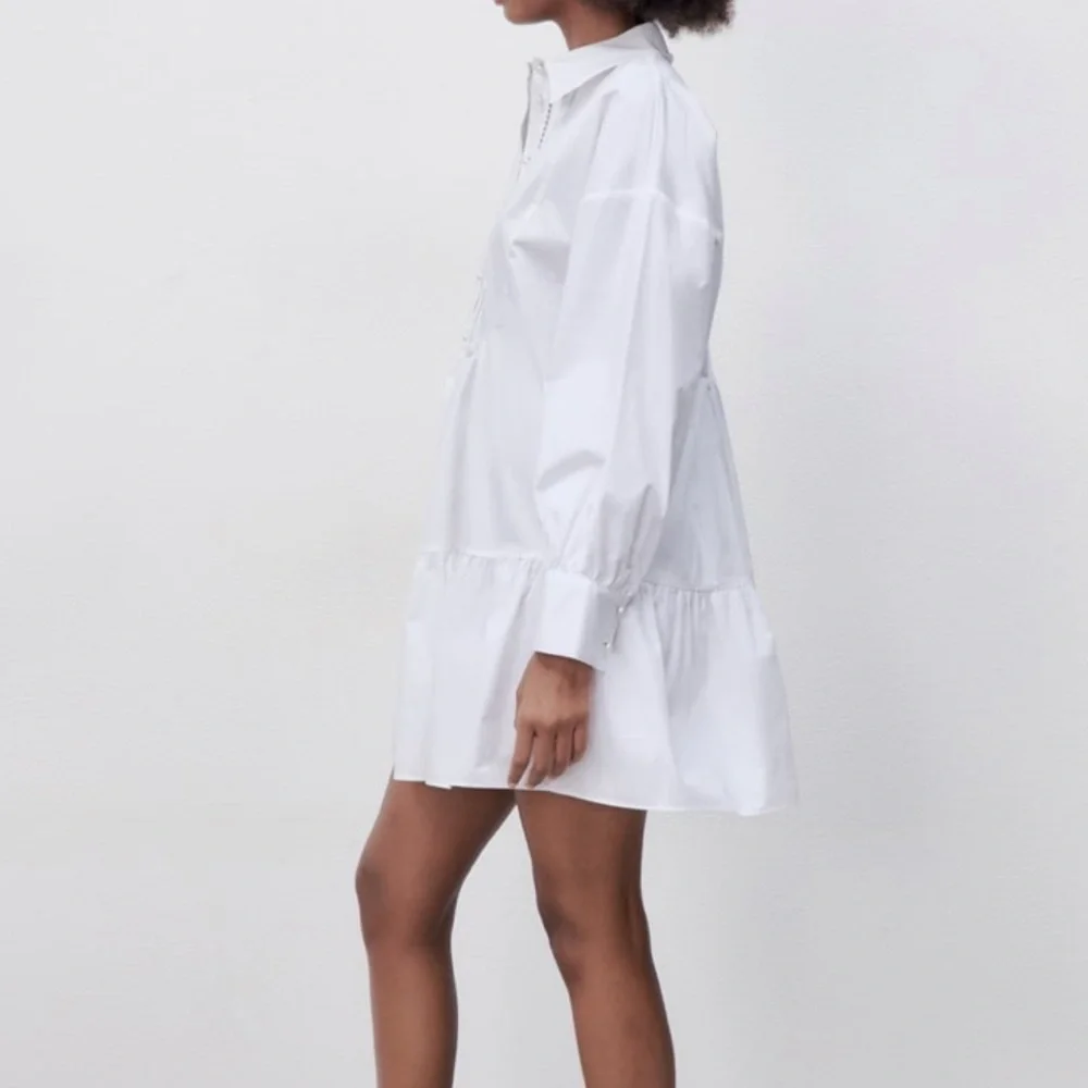 Zara Voluminous Poplin Dress - Picture 4 of 14